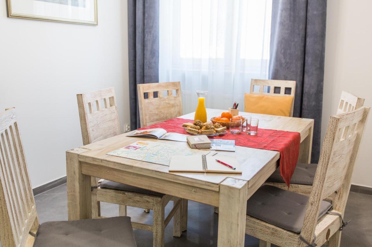 קרקוב Fogra Travel Apartment מראה חיצוני תמונה